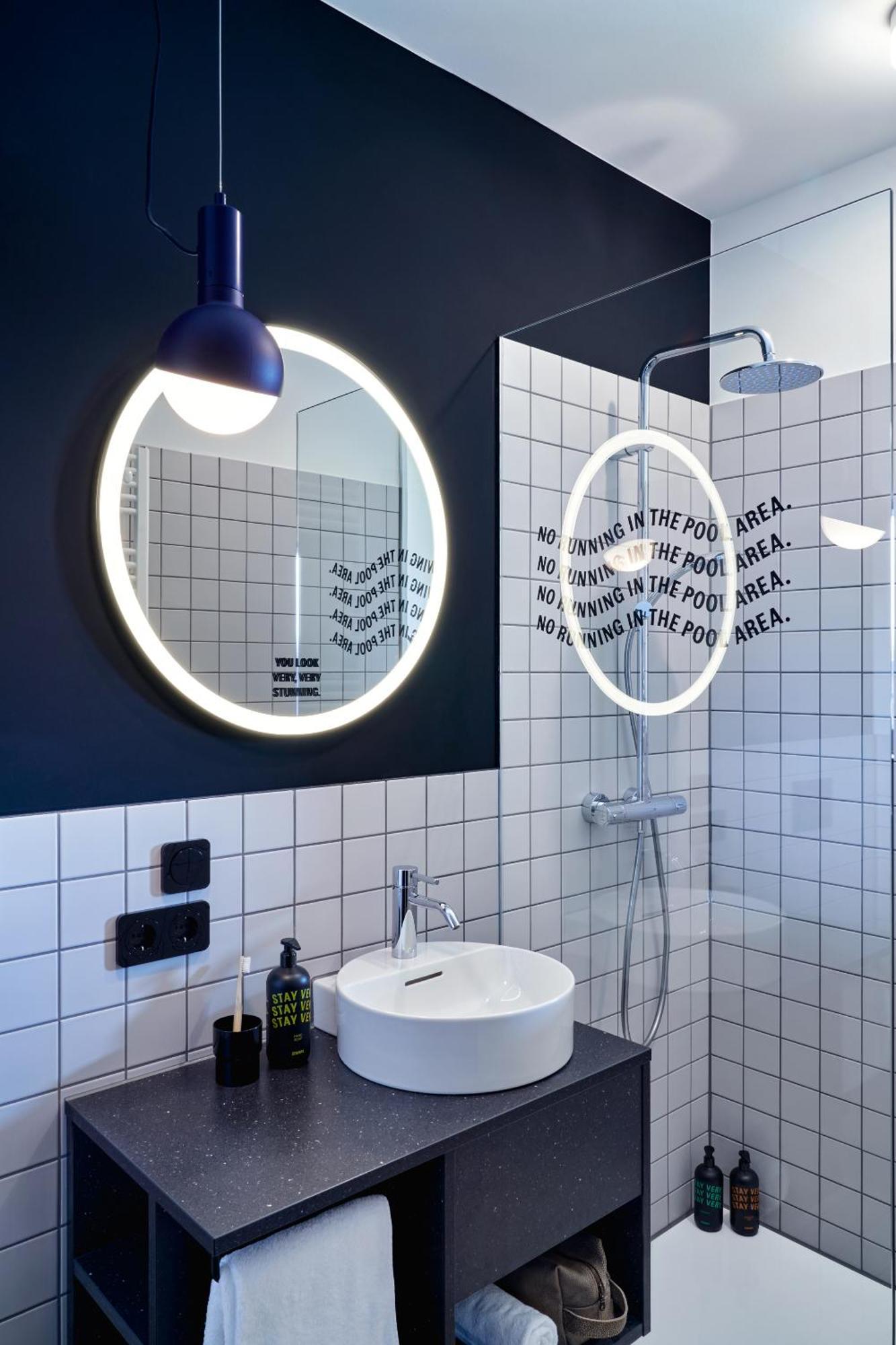 Stayery Bielefeld Hauptbahnhof 외부 사진